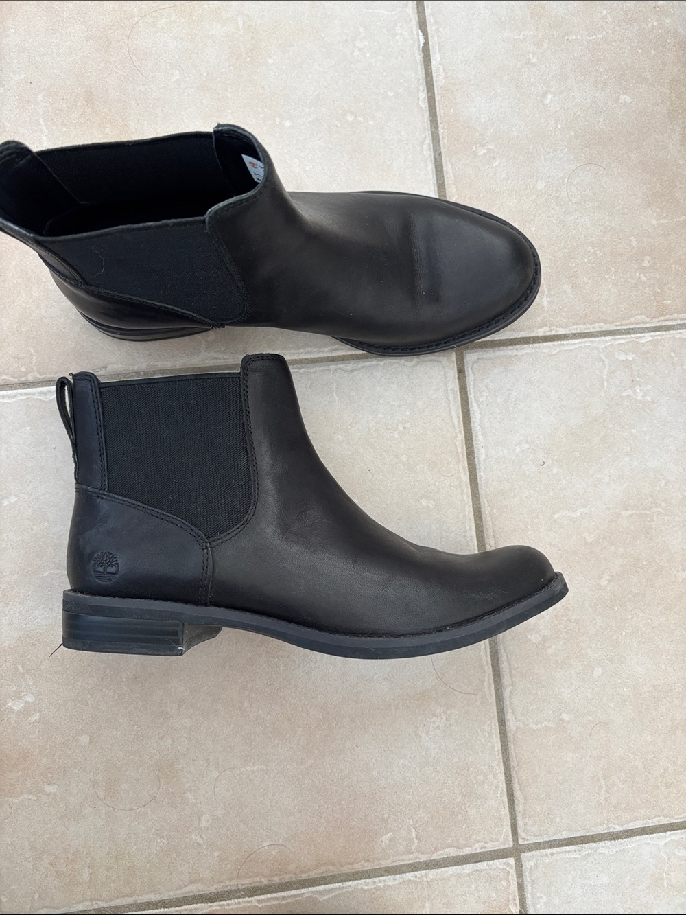 Women’s black leather Timberland Chelsea Boots